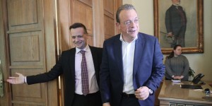 Φάμελλος υπέρ Δούκα για τα απορρίμματα: Πληρώνουμε με δεκάδες εκατομμύρια την κυβερνητική ανεπάρκεια Φάμελλος υπέρ Δούκα για τα απορρίμματα: Πληρώνουμε με δεκάδες εκατομμύρια την κυβερνητική ανεπάρκεια