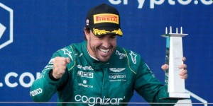Formula 1, Ντε λα Ρόσα: "Ο Αλόνσο θα μείνει στη F1 και μετά το 2024" Formula 1, Ντε λα Ρόσα: "Ο Αλόνσο θα μείνει στη F1 και μετά το 2024"