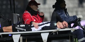 Η σκληρή φωτογραφία του πρησμένου αστράγαλου του Λόβρεν: «Όλα θα πάνε καλά, σε εμπιστεύομαι Ιησού» Η σκληρή φωτογραφία του πρησμένου αστράγαλου του Λόβρεν: «Όλα θα πάνε καλά, σε εμπιστεύομαι Ιησού»