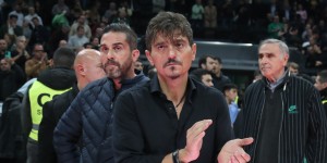 Το ΑΣΕΑΔ απέρριψε την προσφυγή του Γιαννακόπουλου για την ποινή απαγόρευσης εισόδου στα γήπεδα Το ΑΣΕΑΔ απέρριψε την προσφυγή του Γιαννακόπουλου για την ποινή απαγόρευσης εισόδου στα γήπεδα