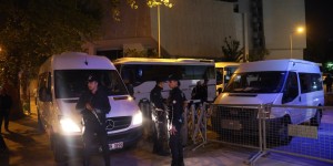 Τουρκία: Συνελήφθησαν στην Κωνσταντινούπολη τρεις δημοσιογράφοι αντιπολιτευόμενου καναλιού Τουρκία: Συνελήφθησαν στην Κωνσταντινούπολη τρεις δημοσιογράφοι αντιπολιτευόμενου καναλιού