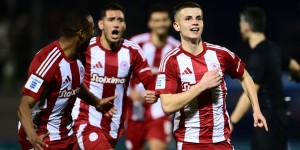 Λεβαδειακός - Ολυμπιακός 0-1: Ο Μουζακίτης έσπασε το «μπλόκο» στο 85' με το παρθενικό του γκολ Λεβαδειακός - Ολυμπιακός 0-1: Ο Μουζακίτης έσπασε το «μπλόκο» στο 85' με το παρθενικό του γκολ
