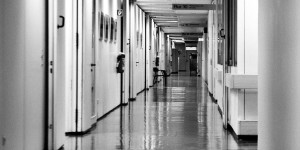 Σοκ με 18χρονη: Υπέστη δύο ανακοπές ενώ ήταν σε γυμναστήριο - Χειρουργήθηκε στο κεφάλι Σοκ με 18χρονη: Υπέστη δύο ανακοπές ενώ ήταν σε γυμναστήριο - Χειρουργήθηκε στο κεφάλι