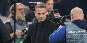 Ντέμης Νικολαΐδης: Η σύντροφός του αποκάλυψε ότι πάσχει από καρκίνο «Είναι βράχος δίπλα της» Ντέμης Νικολαΐδης: Η σύντροφός του αποκάλυψε ότι πάσχει από καρκίνο «Είναι βράχος δίπλα της»