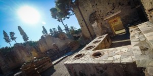 Αρχαίος πάπυρος ολοσχερώς καμένος στον Βεζούβιο «μίλησε» ελληνικά - Τι διάβασαν οι επιστήμονες Αρχαίος πάπυρος ολοσχερώς καμένος στον Βεζούβιο «μίλησε» ελληνικά - Τι διάβασαν οι επιστήμονες