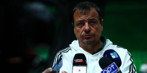 Αταμάν: «Ο Κώστας Αντετοκούνμπο θα είναι εκτός ομάδας, τον έθεσα εκτός» Αταμάν: «Ο Κώστας Αντετοκούνμπο θα είναι εκτός ομάδας, τον έθεσα εκτός»