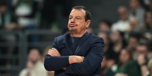 Αταμάν: «Σημαντική νίκη για εμάς, είμαι πολύ ικανοποιημένος από τον χαρακτήρα της ομάδας» Αταμάν: «Σημαντική νίκη για εμάς, είμαι πολύ ικανοποιημένος από τον χαρακτήρα της ομάδας»
