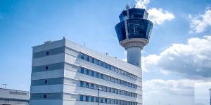 Διεθνής Αερολιμένας Αθηνών: Έτος-ρεκόρ στην επιβατική κίνηση στο «Ελευθέριος Βενιζέλος» Διεθνής Αερολιμένας Αθηνών: Έτος-ρεκόρ στην επιβατική κίνηση στο «Ελευθέριος Βενιζέλος»