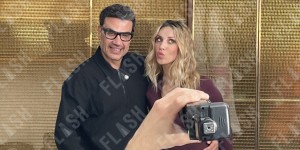 Γαρυφαλλιά Καληφώνη: Η άγνωστη ιστορία με τον Μάστορα «Όταν ήμουν 18 ετών πήγα σε μια συναυλία...» Γαρυφαλλιά Καληφώνη: Η άγνωστη ιστορία με τον Μάστορα «Όταν ήμουν 18 ετών πήγα σε μια συναυλία...»