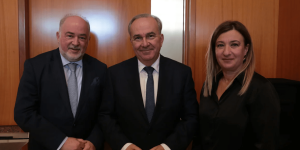 Με πολλαπλασιαστή μόχλευσης 6,65x, στα 3,8 δισ. ευρώ η συνεισφορά του οικοσυστήματος της ΕΑΤΕ Με πολλαπλασιαστή μόχλευσης 6,65x, στα 3,8 δισ. ευρώ η συνεισφορά του οικοσυστήματος της ΕΑΤΕ