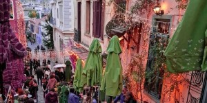 Το «Γιασεμί», ένα από τα πιο όμορφα μαγαζιά της Αθήνας, κατεβάζει ρολά Το «Γιασεμί», ένα από τα πιο όμορφα μαγαζιά της Αθήνας, κατεβάζει ρολά