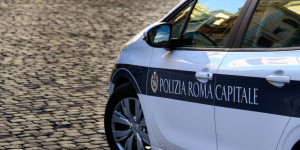 Ρώμη: Έκρηξη σε κτήριο από διαρροή φυσικού αερίου - Ζωντανή ανασύρθηκε γυναίκα από τα συντρίμμια Ρώμη: Έκρηξη σε κτήριο από διαρροή φυσικού αερίου - Ζωντανή ανασύρθηκε γυναίκα από τα συντρίμμια