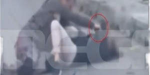 Χαλκίδα: Καρέ - καρέ η δολοφονία του ξυλουργού στη μέση του δρόμου, σκληρές εικόνες Χαλκίδα: Καρέ - καρέ η δολοφονία του ξυλουργού στη μέση του δρόμου, σκληρές εικόνες