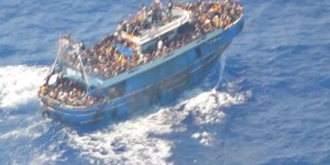 Ναυάγιο Πύλου: Για κακούργημα παραπέμπονται 17 μέλη του Λιμενικού Σώματος Ναυάγιο Πύλου: Για κακούργημα παραπέμπονται 17 μέλη του Λιμενικού Σώματος