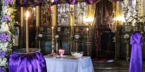Σε κλίμα κατάνυξης το Ιερό Ευχέλαιο στην Παναγία Ναυπλίου Σε κλίμα κατάνυξης το Ιερό Ευχέλαιο στην Παναγία Ναυπλίου