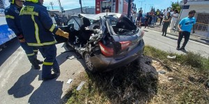 Πάτρα: Βίντεο ντοκουμέντο από τη στιγμή της σύγκρουσης τρένου με ΙΧ - Παραβίασε την μπάρα η οδηγός Πάτρα: Βίντεο ντοκουμέντο από τη στιγμή της σύγκρουσης τρένου με ΙΧ - Παραβίασε την μπάρα η οδηγός