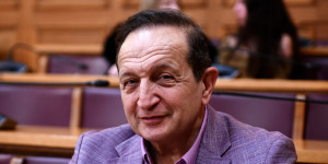 Άλλο κακό να μη μας βρει: Ο Σπύρος Μπιμπίλας σκέφτεται να εγκαταλείψει την πολιτική Άλλο κακό να μη μας βρει: Ο Σπύρος Μπιμπίλας σκέφτεται να εγκαταλείψει την πολιτική