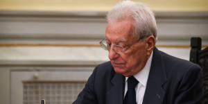 Όταν ο Πέτρος Μολυβιάτης είπε σε τουρκικό έδαφος: «τα έχω πάρει στο κρανίο!» Όταν ο Πέτρος Μολυβιάτης είπε σε τουρκικό έδαφος: «τα έχω πάρει στο κρανίο!»
