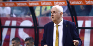Σάκοτα: «Να μην έχουμε το μυαλό μας στο Final 4, πάμε να δείξουμε ότι είμαστε ανταγωνιστικοί» Σάκοτα: «Να μην έχουμε το μυαλό μας στο Final 4, πάμε να δείξουμε ότι είμαστε ανταγωνιστικοί»