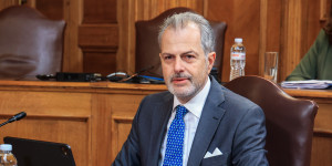 Στη Βουλή ο Παπαδόπουλος της ΕΡΤ - Γιατί του ετοιμάζουν επίθεση οι συριζαίοι Στη Βουλή ο Παπαδόπουλος της ΕΡΤ - Γιατί του ετοιμάζουν επίθεση οι συριζαίοι