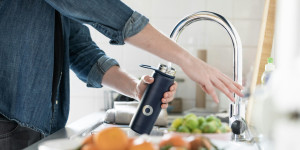 Πίνεις νερό αλλά ο οργανισμός σου παραμένει αφυδατωμένος: Τρεις αίτιες που ούτε φανταζόσουν Πίνεις νερό αλλά ο οργανισμός σου παραμένει αφυδατωμένος: Τρεις αίτιες που ούτε φανταζόσουν
