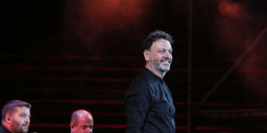 Στάθης Αγγελόπουλος: Τι στερήσαμε στους ΛΟΑΤΚΙ; Να κάνουν παρέλαση και να κατεβάζουν τα βρακιά τους; Στάθης Αγγελόπουλος: Τι στερήσαμε στους ΛΟΑΤΚΙ; Να κάνουν παρέλαση και να κατεβάζουν τα βρακιά τους;