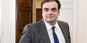 Πιερρακάκης στην Αρχή για το Ξέπλυμα Χρήματος – «Μπλόκο» σε ιστορική κλοπή κρυπτονομισμάτων Πιερρακάκης στην Αρχή για το Ξέπλυμα Χρήματος – «Μπλόκο» σε ιστορική κλοπή κρυπτονομισμάτων
