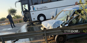Σοβαρό τροχαίο στο Ηράκλειο: Σφοδρή σύγκρουση τουριστικού λεωφορείου με ΙΧ - Ένας τραυματίας Σοβαρό τροχαίο στο Ηράκλειο: Σφοδρή σύγκρουση τουριστικού λεωφορείου με ΙΧ - Ένας τραυματίας