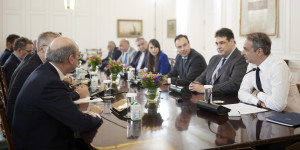 Οι πολίτες βαθμολογούν το Δημόσιο - Πώς θα λειτουργεί η νέα πλατφόρμα και το ερωτηματολόγιο Οι πολίτες βαθμολογούν το Δημόσιο - Πώς θα λειτουργεί η νέα πλατφόρμα και το ερωτηματολόγιο