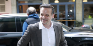 «Μέσα συμφωνούσε, τώρα μιλάει για λάθη...» «Μέσα συμφωνούσε, τώρα μιλάει για λάθη...»