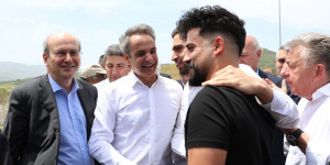 Μητσοτάκης από Μεσαρά: Είναι κρίμα να πληρώνει ο φορολογούμενος και τα έργα να είναι μισοτελειωμένα Μητσοτάκης από Μεσαρά: Είναι κρίμα να πληρώνει ο φορολογούμενος και τα έργα να είναι μισοτελειωμένα