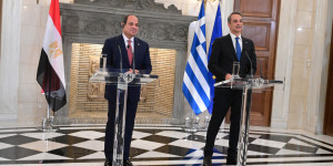 Μητσοτάκης: Υπογράψαμε με τον Αλ Σίσι διακήρυξη για τη στρατηγική εταιρική σχέση Αθήνας - Καΐρου Μητσοτάκης: Υπογράψαμε με τον Αλ Σίσι διακήρυξη για τη στρατηγική εταιρική σχέση Αθήνας - Καΐρου
