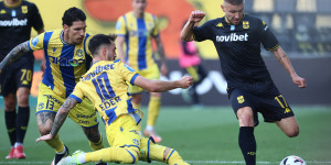 Η τελική βαθμολογία των Play offs 5-8 της Super League Η τελική βαθμολογία των Play offs 5-8 της Super League