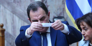 Ανατροπή με το Δικαστικό Συμβούλιο για Τριαντόπουλο: Γιατί θα γίνει δεύτερη κλήρωση Ανατροπή με το Δικαστικό Συμβούλιο για Τριαντόπουλο: Γιατί θα γίνει δεύτερη κλήρωση