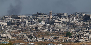 Συνεχίζεται το «σφυροκόπημα» στη Γάζα: Τουλάχιστον 22 νεκροί από επίθεση του Ισραήλ σε σχολείο Συνεχίζεται το «σφυροκόπημα» στη Γάζα: Τουλάχιστον 22 νεκροί από επίθεση του Ισραήλ σε σχολείο