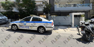 Σκηνές αρχαίας τραγωδίας στη Νέα Σμύρνη: Ο πατέρας φώναζε «τι έκανα, τι έκανα;» - Μαρτυρίες σοκ Σκηνές αρχαίας τραγωδίας στη Νέα Σμύρνη: Ο πατέρας φώναζε «τι έκανα, τι έκανα;» - Μαρτυρίες σοκ