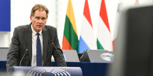 «Στα πρόθυρα του λιμού» η Γάζα λέει ο Νίκος Παπανδρέου - «Ο πόλεμος έχει και κανόνες» «Στα πρόθυρα του λιμού» η Γάζα λέει ο Νίκος Παπανδρέου - «Ο πόλεμος έχει και κανόνες»
