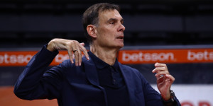 Μπαρτζώκας: «Να παίξουμε στο Final 4 το μπάσκετ που μας έφτασε ως εδώ» Μπαρτζώκας: «Να παίξουμε στο Final 4 το μπάσκετ που μας έφτασε ως εδώ»