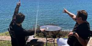 Γιαννακόπουλος και Αταμάν συναντήθηκαν στο Σούνιο: «Την άλλη εβδομάδα στο τραπεζάκι το κύπελλο του Άμπου Ντάμπι» Γιαννακόπουλος και Αταμάν συναντήθηκαν στο Σούνιο: «Την άλλη εβδομάδα στο τραπεζάκι το κύπελλο του Άμπου Ντάμπι»