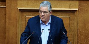 Ερώτηση Κουτσούμπα σε Μητσοτάκη για τη Γάζα - «Να σταματήσει η στρατιωτική συνεργασία με το Ισραήλ» Ερώτηση Κουτσούμπα σε Μητσοτάκη για τη Γάζα - «Να σταματήσει η στρατιωτική συνεργασία με το Ισραήλ»