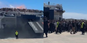 «Ανάψαμε φωτιά και μεγαλώνει» - Εφτασε με συνθήματα και καπνογόνα το πρώτο καράβι με τους οπαδούς του ΟΦΗ (video) «Ανάψαμε φωτιά και μεγαλώνει» - Εφτασε με συνθήματα και καπνογόνα το πρώτο καράβι με τους οπαδούς του ΟΦΗ (video)