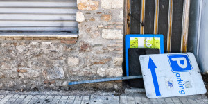 Οι πολίτες «κατακεραυνώνουν» τους δημάρχους: Ο μόνος δήμος που «έπιασε» τη βάση Οι πολίτες «κατακεραυνώνουν» τους δημάρχους: Ο μόνος δήμος που «έπιασε» τη βάση