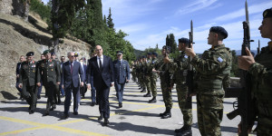 «Κεραυνοί» Δένδια κατά ΕΕ: «Προτείνω να ονομαστεί κανονισμός της κερκόπορτας, ο κανονισμός SAFE» «Κεραυνοί» Δένδια κατά ΕΕ: «Προτείνω να ονομαστεί κανονισμός της κερκόπορτας, ο κανονισμός SAFE»