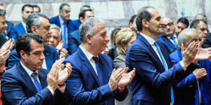 Μεγάλη γκρίνια από νεοδημοκράτες βουλευτές - «Γιατί να μην υπογράψουμε όλοι την προανακριτική;» Μεγάλη γκρίνια από νεοδημοκράτες βουλευτές - «Γιατί να μην υπογράψουμε όλοι την προανακριτική;»