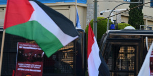 Κλειστή η Κηφισίας στο ύψος της ισραηλινής πρεσβείας - Νέα διαδήλωση του ΠΑΜΕ Κλειστή η Κηφισίας στο ύψος της ισραηλινής πρεσβείας - Νέα διαδήλωση του ΠΑΜΕ