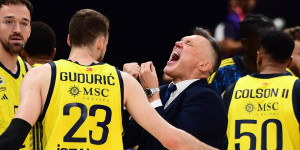 Τα δάκρυα του Σάρας μετά την κατάκτηση της EuroLeague Τα δάκρυα του Σάρας μετά την κατάκτηση της EuroLeague