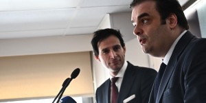 Εμπορικό τείχος από ΕΕ – Ελλάδα: Τέλος 2€ στα κινέζικα δέματα και ψηφιακός φόρος στις πολυεθνικές Εμπορικό τείχος από ΕΕ – Ελλάδα: Τέλος 2€ στα κινέζικα δέματα και ψηφιακός φόρος στις πολυεθνικές