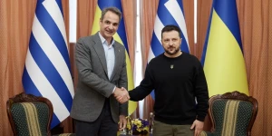 Συνομιλία Μητσοτάκη - Ζελένσκι: Ο πρωθυπουργός αποδέχθηκε πρόσκληση για τη Σύνοδο της Οδησσού Συνομιλία Μητσοτάκη - Ζελένσκι: Ο πρωθυπουργός αποδέχθηκε πρόσκληση για τη Σύνοδο της Οδησσού