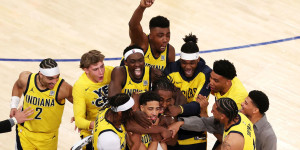NBA: Οι «άνιωθοι» Πέισερς έκαναν το 2-0 απέναντι στους Νικς και... σιγοψιθυρίζουν για τελικό! NBA: Οι «άνιωθοι» Πέισερς έκαναν το 2-0 απέναντι στους Νικς και... σιγοψιθυρίζουν για τελικό!