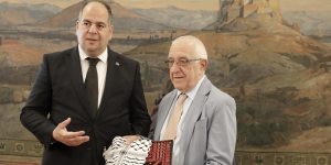 Βουλή: Ανθρωπιστική βοήθεια στη Λωρίδα της Γάζας και περίθαλψη 10 παιδιών Βουλή: Ανθρωπιστική βοήθεια στη Λωρίδα της Γάζας και περίθαλψη 10 παιδιών